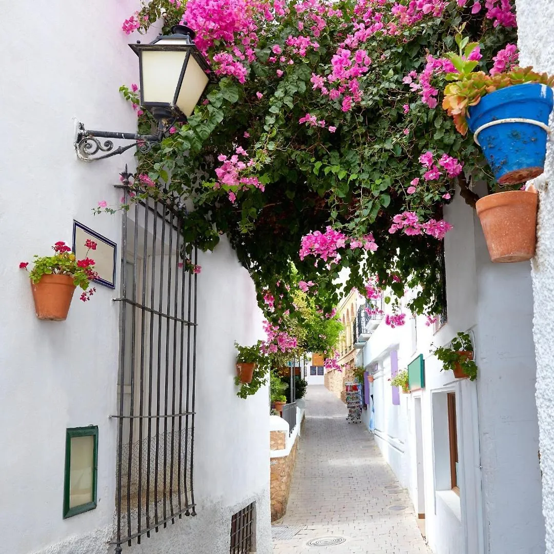 Couples Only, Beautiful 1 Bedroom Apartment In Victoria Building Mojacar 0*,